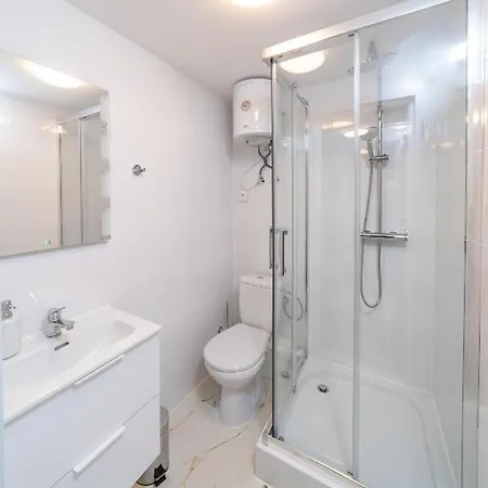 Apartmán Vipol Amartamenty Biznesowe *